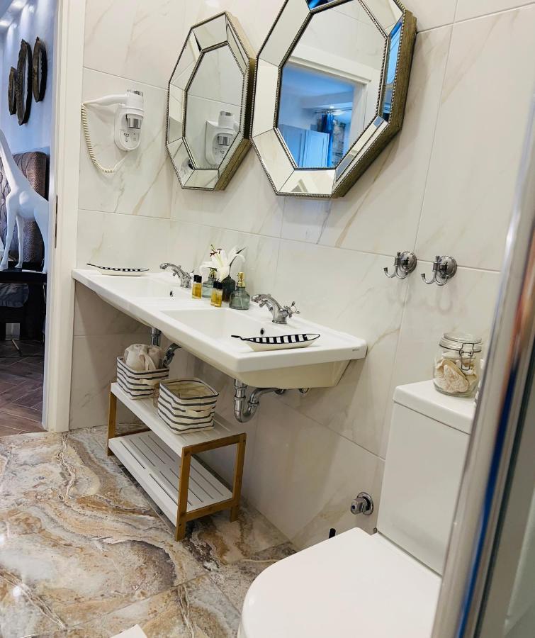 La Dolce Vita Luxury Apartments With Best Free Private Parking In City Center Pula Ngoại thất bức ảnh